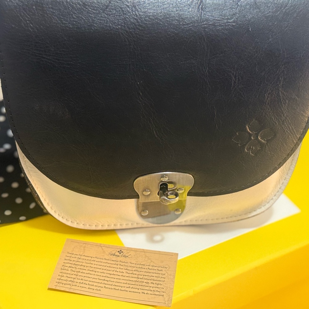 Patricia Nash Black and White Crossbody Bag with brush nickel Toned Hardware - Picture 6 of 6